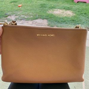 Michael Kors Double Zipper Pocket Purse & Wallet
